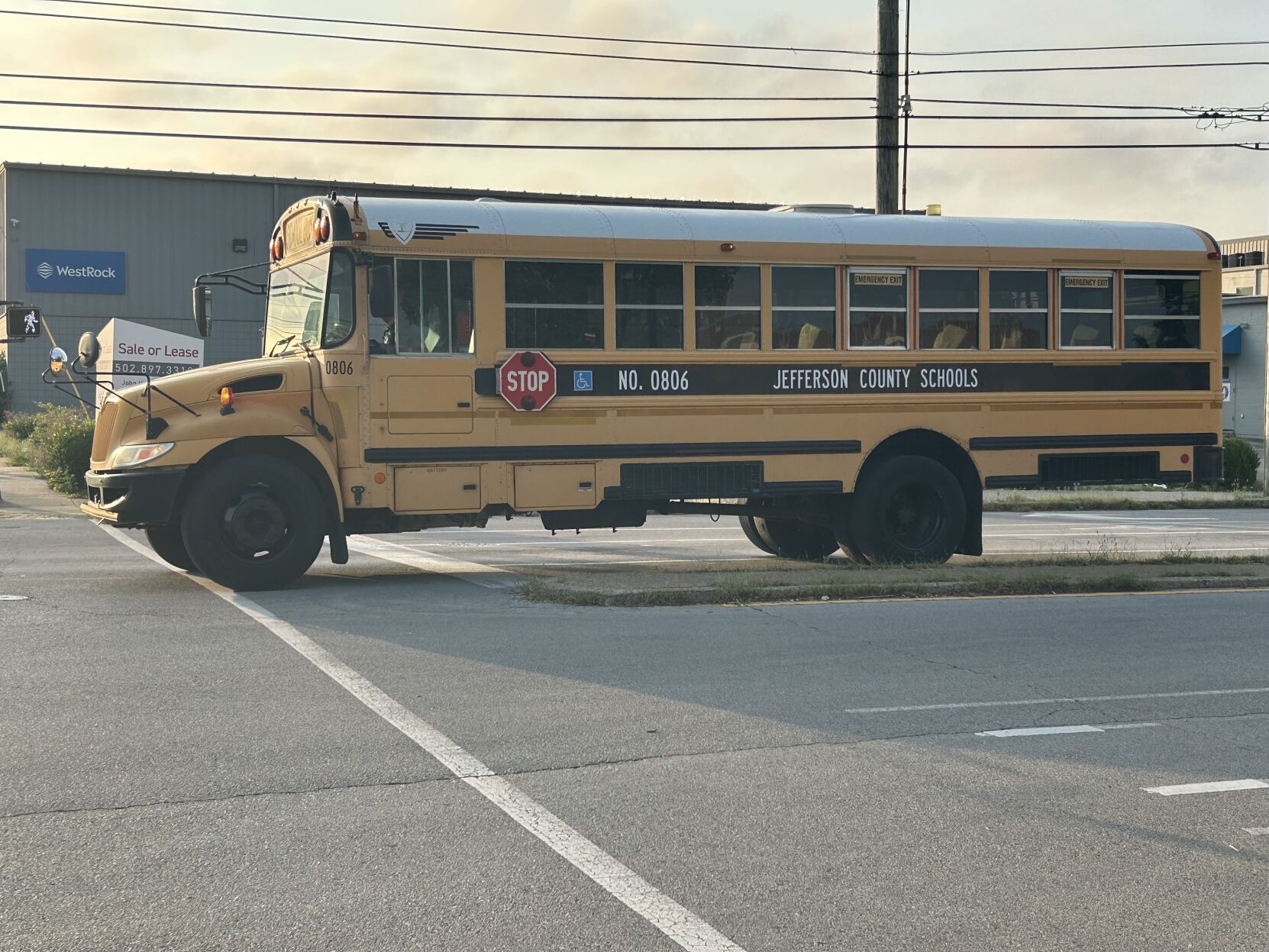 JCPS puts new bus plan to the test as thousands of students return to school